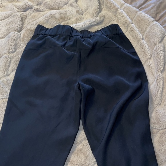 COPY - Lululemon Black pants, size 6 - Picture 2 of 4